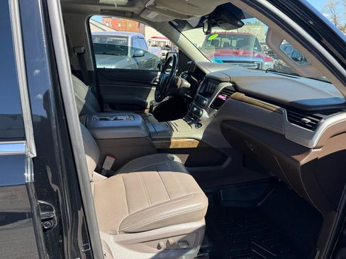 Used 2018 GMC Yukon XL Denali w/ Denali Ultimate Package image 18