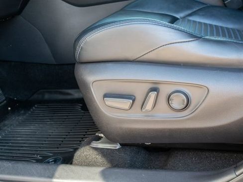 Used 2019 Toyota RAV4 XSE image 15