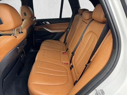 Used 2019 BMW X5 xDrive40i AWD/4WD image 17