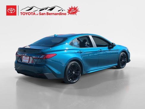 New 2026 Toyota Camry SE image 5