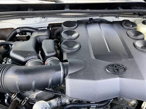 Used 2020 Toyota 4Runner TRD Pro AWD/4WD image 32