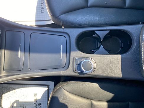 Used 2015 Mercedes-Benz GLA 250 4MATIC image 18