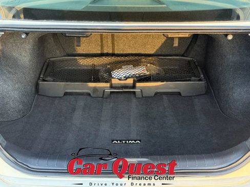 Used 2022 Nissan Altima 2.5 SR image 13