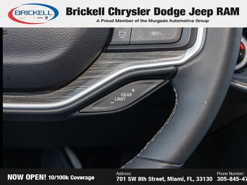 Used 2024 Jeep Wagoneer L Series II w/ Flexible Seating Group AWD/4WD image 31