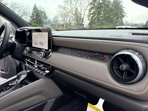 New 2026 Chevrolet Colorado ZR2 image 28