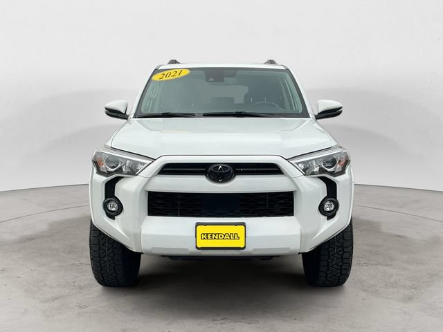 Used 2021 Toyota 4Runner SR5 Premium w/ Moonroof Package AWD/4WD image 2