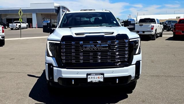 New 2026 GMC Sierra 2500 Denali Ultimate AWD/4WD image 3