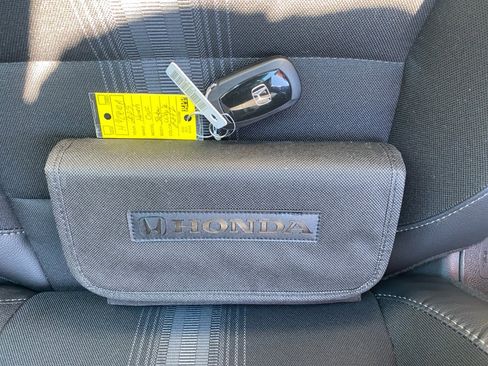 Certified 2025 Honda Civic Sport image 38