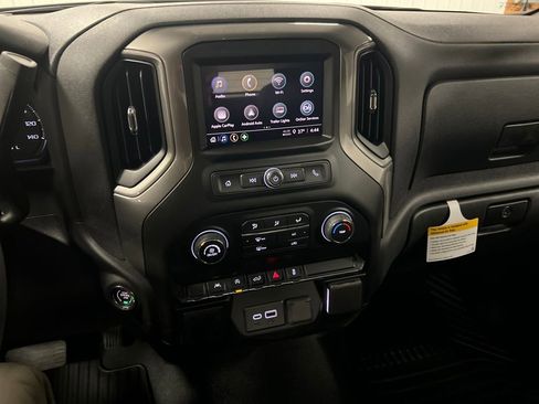 New 2026 Chevrolet Silverado 1500 W/T AWD/4WD image 21