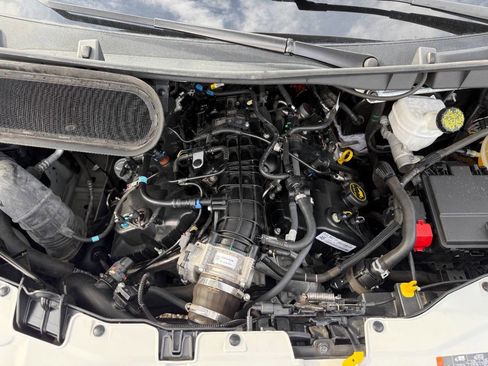 Used 2023 Ford Transit 350 XL image 10