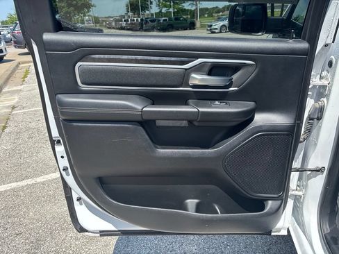 Used 2020 RAM 1500 Big Horn AWD/4WD image 36