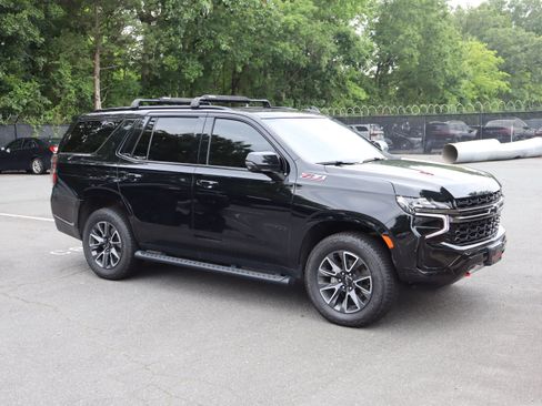 Used 2021 Chevrolet Tahoe Z71 w/ Z71 Signature Package AWD/4WD image 14