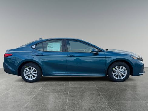 New 2026 Toyota Camry XSE image 6