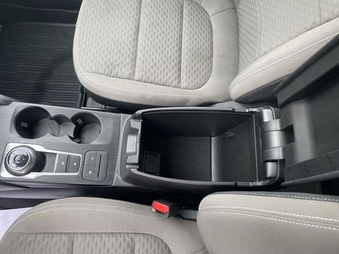 Used 2022 Ford Escape SE w/ Convenience Package image 21
