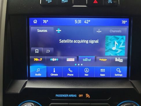 Used 2019 Ford F150 Lariat image 24