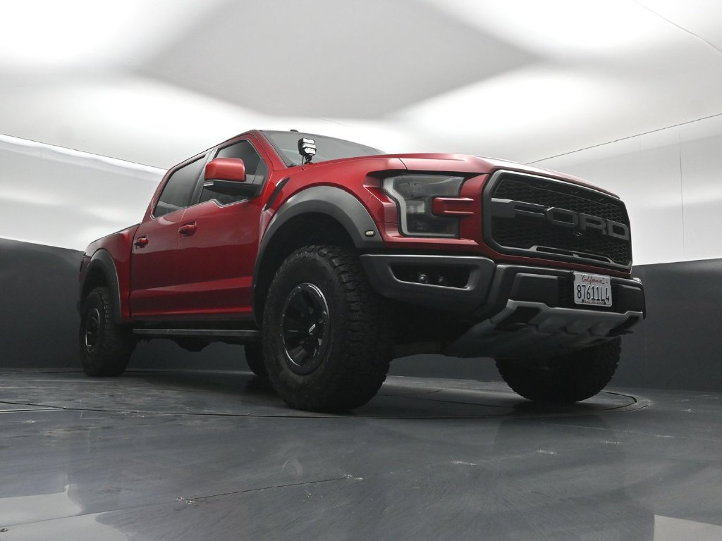 Used 2017 Ford F150 Raptor w/ Equipment Group 802A Luxury AWD/4WD image 43