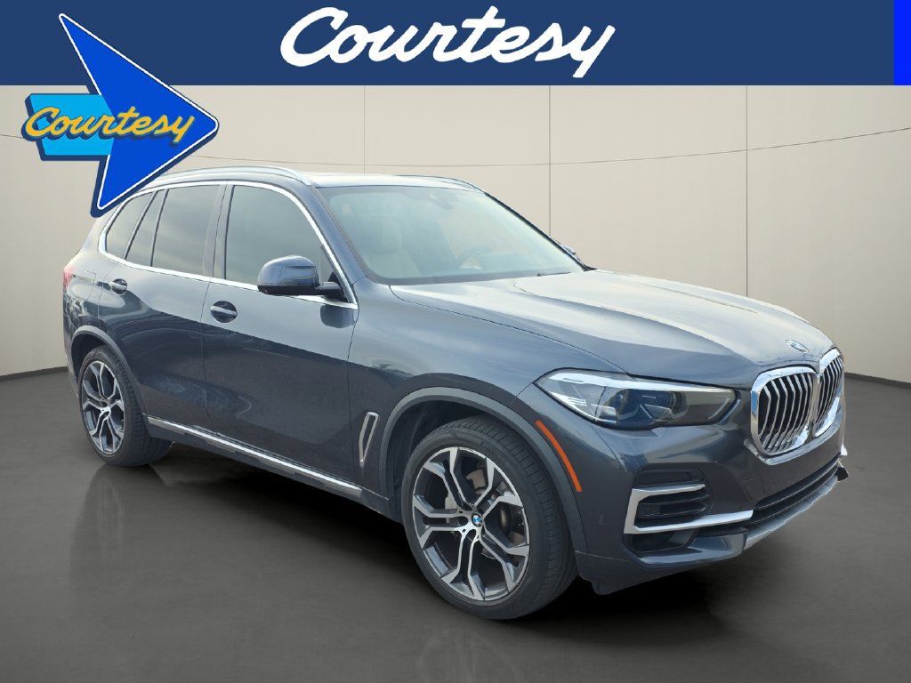 Used 2022 BMW X5 sDrive40i w/ Premium Package RWD image 1