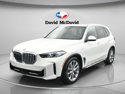 Used 2025 BMW X5 xDrive50e AWD/4WD image 1