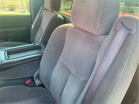 Used 2004 Chevrolet Silverado 1500 LS w/ Light Duty Power Package image 11