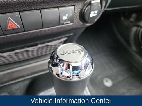 Used 2018 Jeep Wrangler Unlimited Sport S image 29