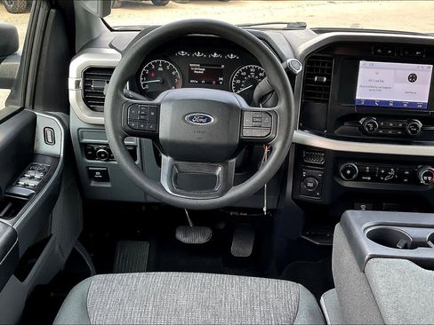 Used 2023 Ford F150 XLT image 5