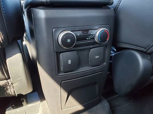 Used 2023 Ford Explorer XLT w/ Equipment Group 202A image 27