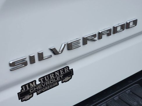 Used 2024 Chevrolet Silverado 1500 LTZ AWD/4WD image 12