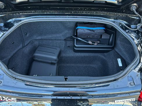 Certified 2025 MAZDA MX-5 Miata RF Grand Touring RWD image 30