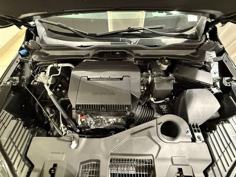 Used 2025 Honda Pilot Elite image 10