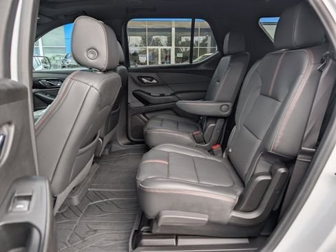 Used 2023 Chevrolet Traverse RS w/ LPO, Floor Liner Package image 15