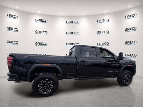 Used 2026 GMC Sierra 2500 AT4X AWD/4WD image 7