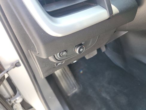 Used 2020 GMC Terrain SLE w/ Driver Convenience Package image 20