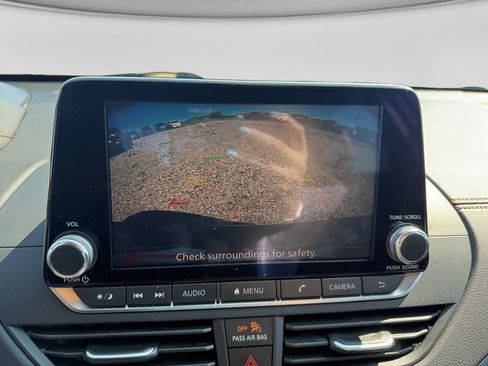 Used 2019 Nissan Altima 2.5 SR w/ SR Premium Package FWD image 29