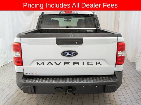 Used 2025 Ford Maverick XLT w/ XLT Luxury Package AWD/4WD image 4