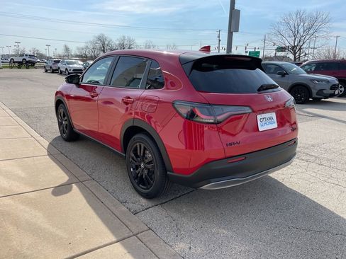 New 2026 Honda HR-V Sport image 7