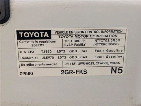 Used 2022 Toyota Tacoma TRD Sport w/ TRD Premium Sport Package AWD/4WD image 24