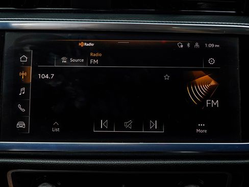 Used 2025 Audi Q3 2.0T Premium AWD/4WD image 25