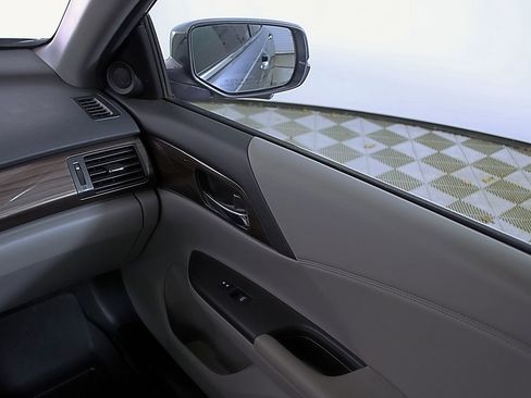 Used 2017 Honda Accord EX image 18