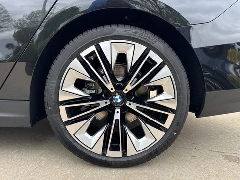New 2026 BMW 530i xDrive AWD/4WD image 28