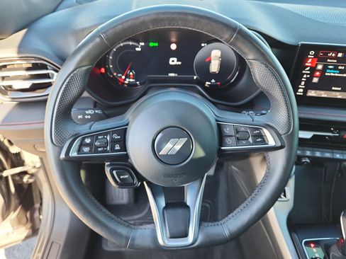 Used 2024 Dodge Hornet GT image 18