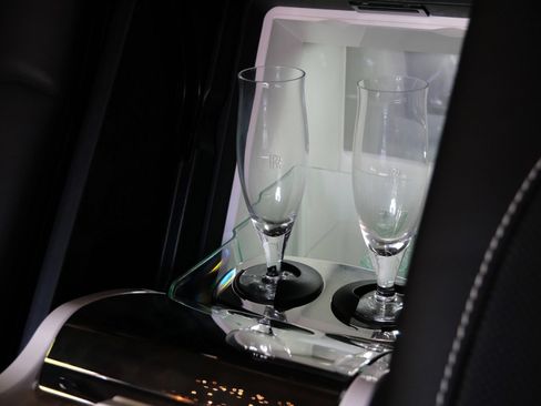Used 2019 Rolls-Royce Ghost RWD image 20