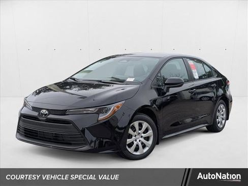 New 2025 Toyota Corolla LE image 1