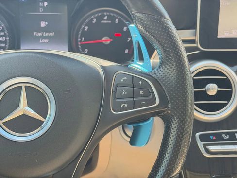 Used 2016 Mercedes-Benz GLC 300 4MATIC image 23