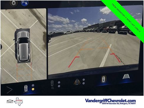 New 2026 Chevrolet Equinox LT w/ Safety and Technology Package FWD image 16
