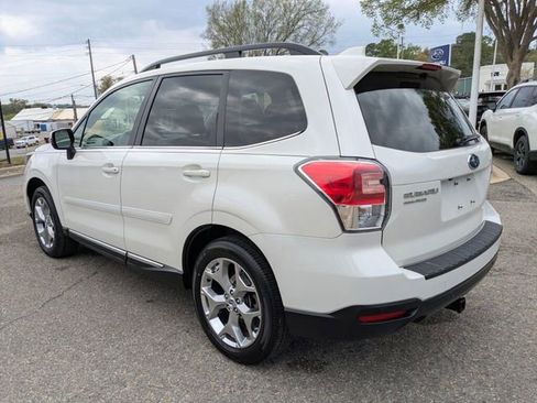 Used 2018 Subaru Forester 2.5i Touring w/ Popular Package #3B image 9