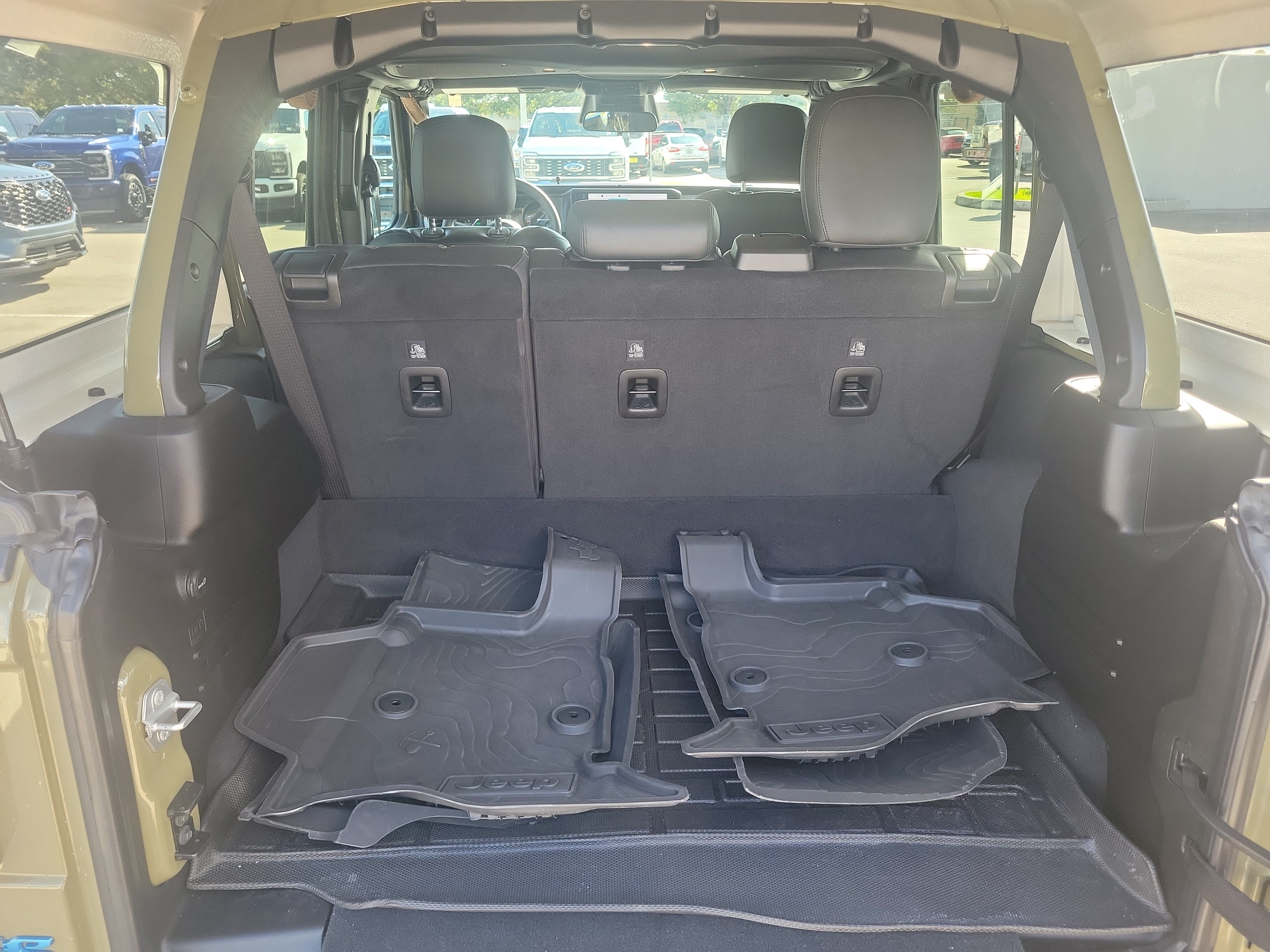 Used 2025 Jeep Wrangler Unlimited Sport S 4xe AWD/4WD image 16
