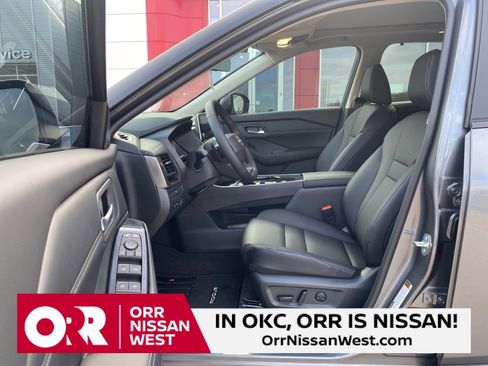 New 2026 Nissan Rogue SV w/ SV Premium Package image 12