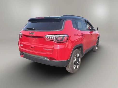 Used 2017 Jeep Compass Trailhawk w/ Navigation Group AWD/4WD image 5