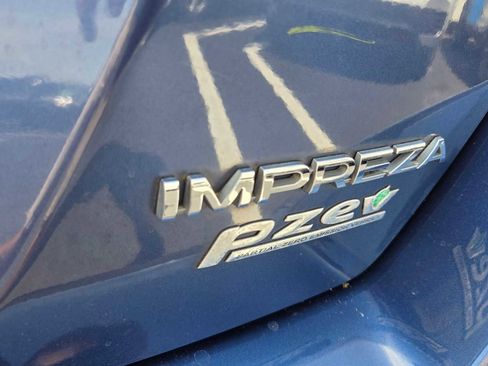 Used 2013 Subaru Impreza 2.0i AWD/4WD image 13
