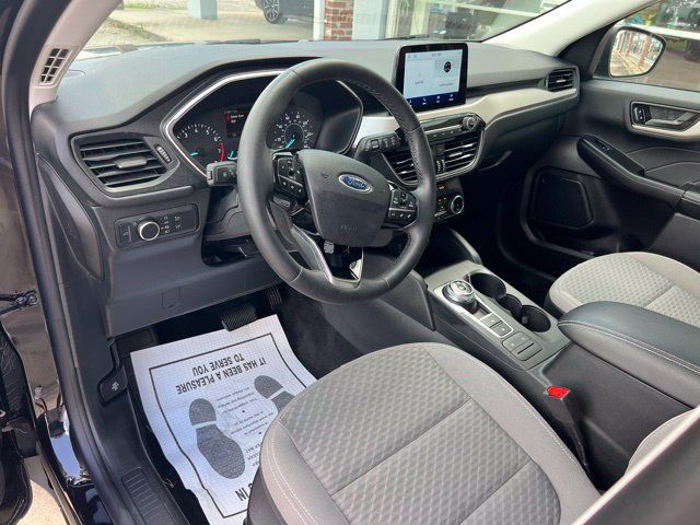 Used 2022 Ford Escape SE w/ Convenience Package AWD/4WD image 11